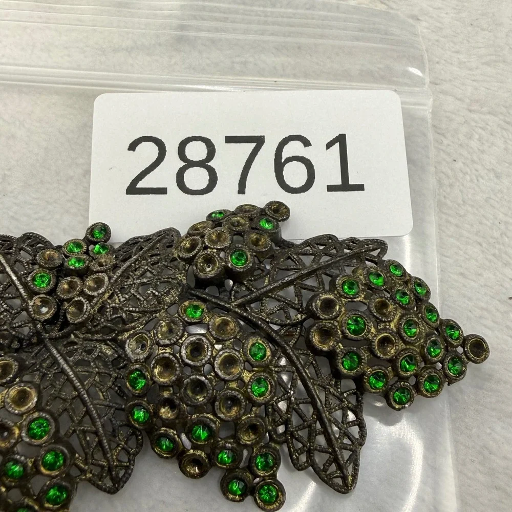 Vintage Brooch Grape Cluster Green Rhinestone Filigree Leaf Silver Tone READ
